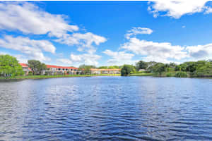 638 N University Dr, Plantation, FL 33324, Sold 12/08/21