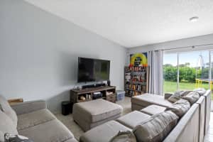 42 Tara Lakes Dr E, Boynton Beach, FL 33436, Sold 11/23/21