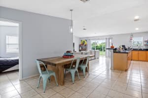 42 Tara Lakes Dr E, Boynton Beach, FL 33436, Sold 11/23/21