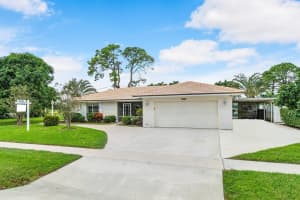 3139 Medinah Cir W, Lake Worth, FL 33467, Sold 11/12/21