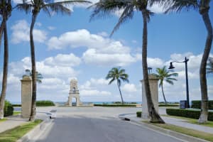 100 Worth Ave, Palm Beach, FL 33480, Sold 04/07/22