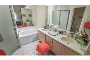 101 Winter Club Ct, Palm Beach Gardens, FL 33410, Sold 01/21/22