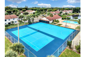 601 Riverside Dr, Greenacres, FL 33463, Sold 12/03/21