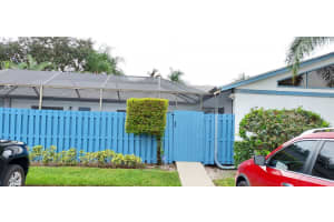 701 Timberlane Cir, Greenacres, FL 33463, Sold 11/30/21