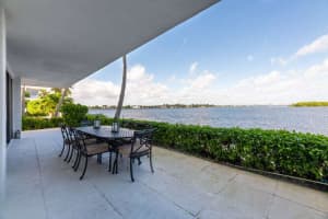 2155 Ibis Isle Rd, Palm Beach, FL 33480, Sold 12/14/21