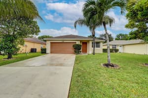 1036 Park Hill Dr, Haverhill, FL 33417, Sold 12/30/21