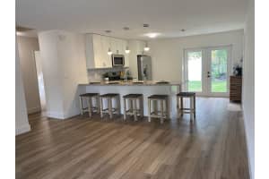 5882 Triphammer Rd, Lake Worth, FL 33463, Sold 01/19/22