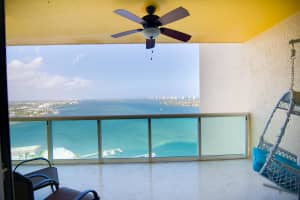 2650 Lake Shore Dr, Riviera Beach, FL 33404, Sold 04/13/22