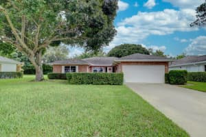 10935 Greentrail Dr S, Boynton Beach, FL 33436, Sold 12/15/21