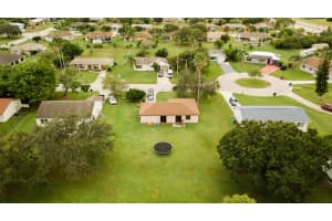 1417 SE North Balcourt Ct, Port St. Lucie, FL 34952, Sold 12/14/21