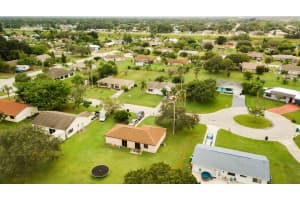 1417 SE North Balcourt Ct, Port St. Lucie, FL 34952, Sold 12/14/21
