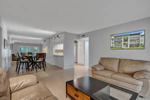 3630 Alder Dr APT D1, West Palm Beach, FL 33417, Sold 01/20/22