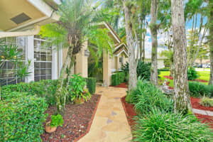 1558 Grantham Dr, Wellington, FL 33414, Sold 12/13/21