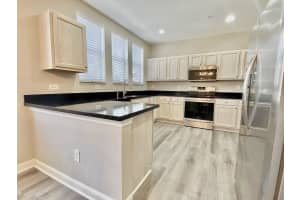 820 Millbrae Ct, West Palm Beach, FL 33401, Sold 10/27/21