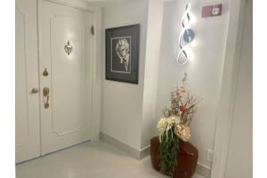 1180 S Ocean Blvd #8b, Boca Raton, FL 33432, Sold 12/16/21