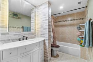 2844 Kirk Rd, Lake Worth, FL 33461, Sold 12/17/21