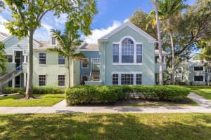 1020 Crystal Way, Delray Beach, FL 33444, Sold 12/15/21