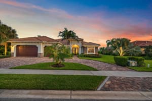 108 Manor Cir, Jupiter, FL 33458, Sold 12/07/21