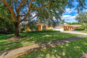 6645 49th Ct, Vero Beach, FL 32967, Sold 03/03/22