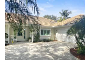 18344 SE Cassia Ln, Tequesta, FL 33469, Sold 11/30/21