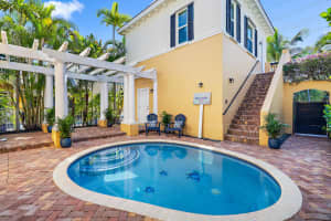 236 W Bay Cedar Cir, Jupiter, FL 33458, Sold 12/14/21