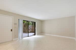 825 Center St #12a, Jupiter, FL 33458, Sold 11/15/21
