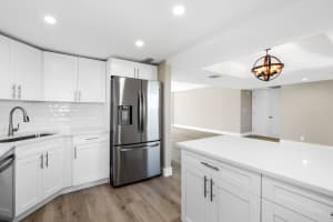 1 Harbourside Dr, Delray Beach, FL 33483, Sold 12/03/21