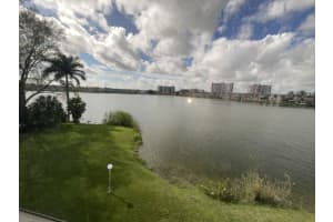1530 NE 191st St, Miami, FL 33179, Sold 02/17/22