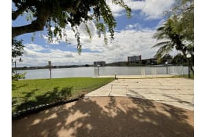 1530 NE 191st St, Miami, FL 33179, Sold 02/17/22