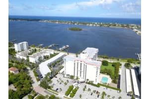 3800 Washington Rd, West Palm Beach, FL 33405, Sold 02/15/22