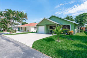1418 Pines Ln, West Palm Beach, FL 33415, Sold 12/17/21