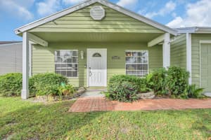 7818 Blairwood Cir N, Lake Worth, FL 33467, Sold 12/06/21