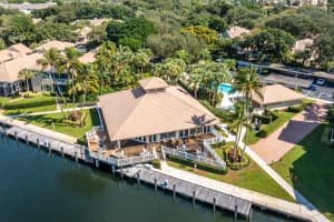 424 Coral Cove Dr, Juno Beach, FL 33408, Sold 12/08/21