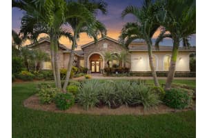 7489 SE Belle Maison Dr, Stuart, FL 34997, Sold 12/15/21