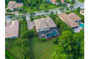 7489 SE Belle Maison Dr, Stuart, FL 34997, Sold 12/15/21