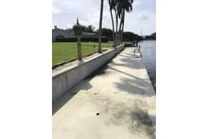 1057 Coral Dr, Boynton Beach, FL 33426, Sold 12/17/21