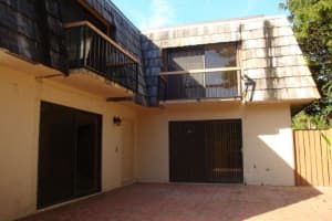 4055 Palm Bay Cir, West Palm Beach, FL 33406, Sold 12/21/21