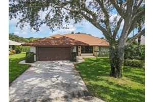 5119 SE Hanson Cir, Stuart, FL 34997, Sold 12/15/21