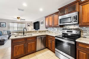 4049 Eastridge Cir, Pompano Beach, FL 33064, Sold 01/14/22