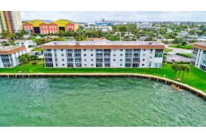 410 Wilma Cir, Riviera Beach, FL 33404, Sold 12/30/21