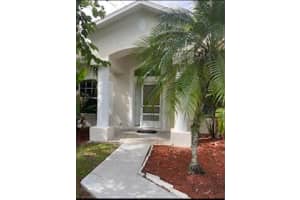 757 46th Square, Vero Beach, FL 32968, Sold 11/30/21