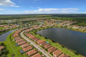 1734 Berkshire Cir SW, Vero Beach, FL 32968, Sold 02/22/22