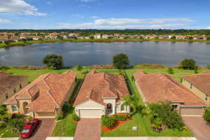 1734 Berkshire Cir SW, Vero Beach, FL 32968, Sold 02/22/22