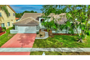 10841 Fox Glen Dr, Boca Raton, FL 33428, Sold 12/03/21