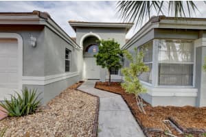 10841 Fox Glen Dr, Boca Raton, FL 33428, Sold 12/03/21