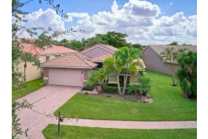 5350 Grande Palm Cir, Delray Beach, FL 33484, Sold 02/23/22