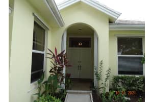 1215 Bear Island Dr, West Palm Beach, FL 33409, Sold 01/11/22