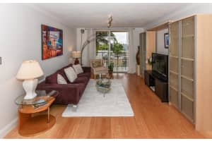 1801 N Flagler Dr, West Palm Beach, FL 33407, Sold 12/02/21