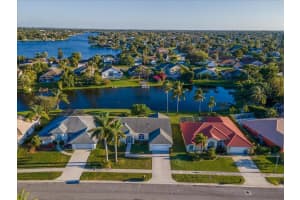 1216 Lake Breeze Dr, Wellington, FL 33414, Sold 03/11/22