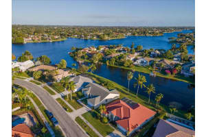 1216 Lake Breeze Dr, Wellington, FL 33414, Sold 03/11/22